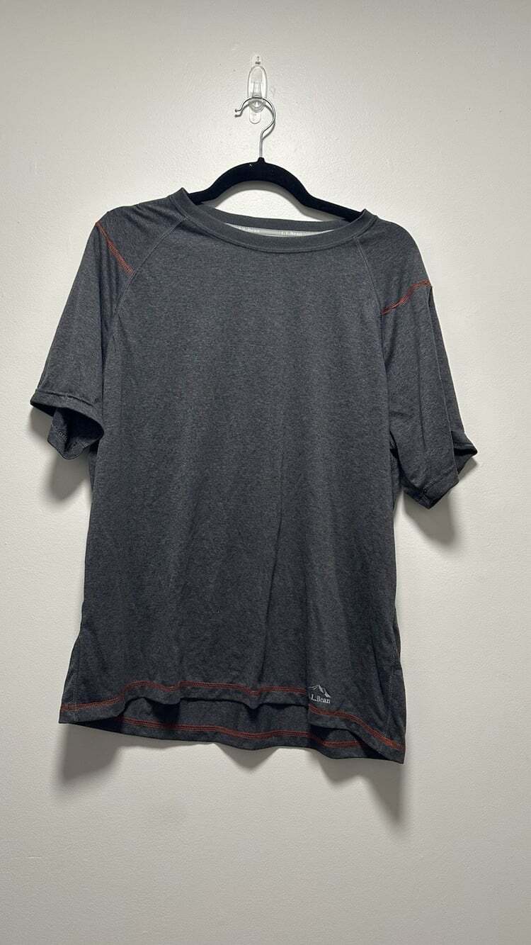LL Bean Men’s Gray Athletic Tee Shirt Slight Fitted Size L